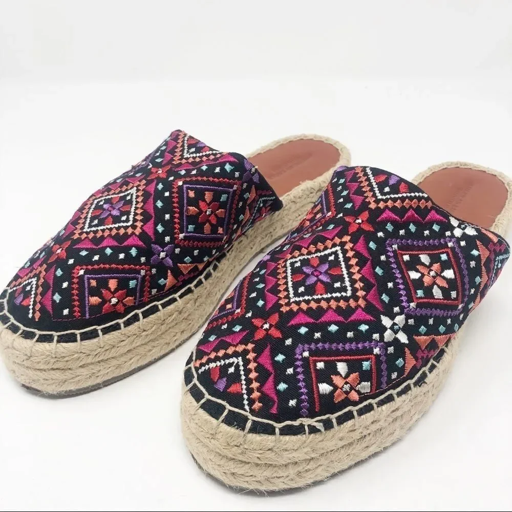 AMERICAN EAGLE | Embroidered Espadrille Mules 8